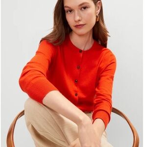 Ann Taylor ‘Ann’ Cardigan. Red Pepper color. Dark orange/red. Sz. M